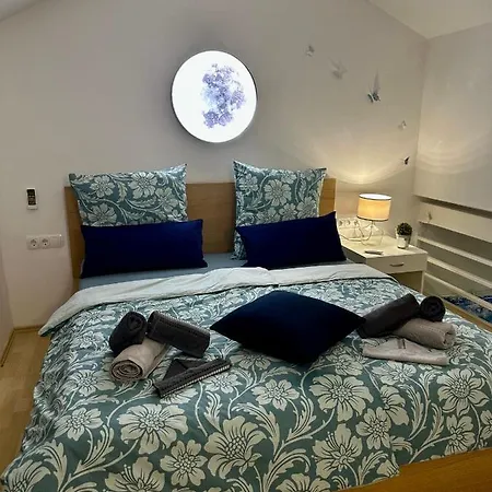 Tanis Ocean Loft Lägenhet Martinšćica