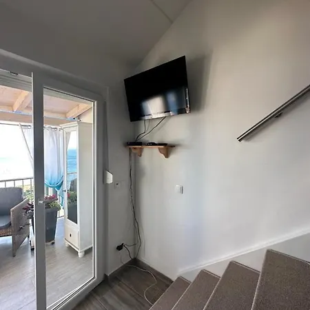 Tanis Ocean Loft Apartman *