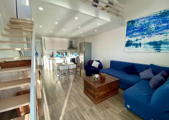 Tanis Ocean Loft Apartmán *